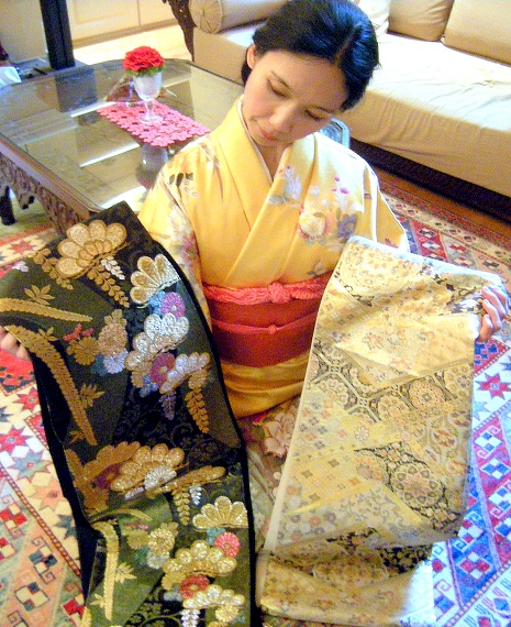 roger nico san kimono jaune