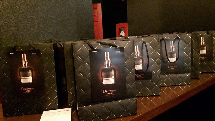 olivier lancement rhum dictador sacs