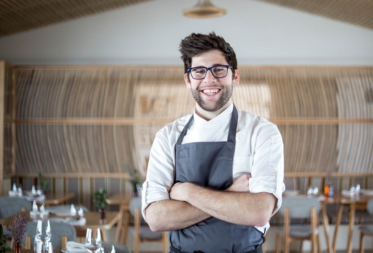 revue Carlos Teixeira