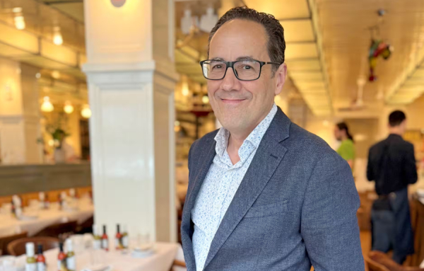 Le &quot;Mozart des molécules&quot; François Chartier s’attaque aux sauces piquantes