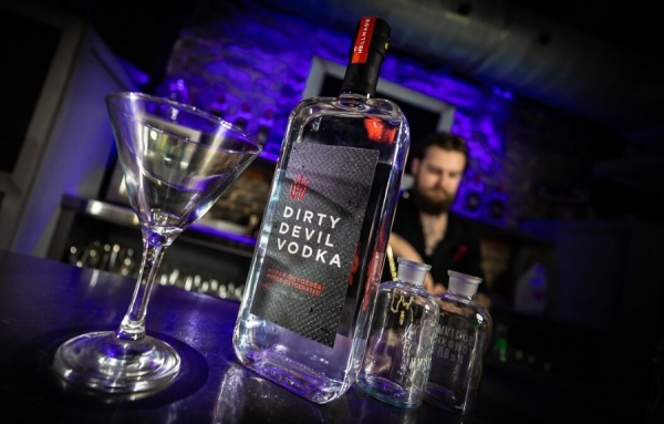 Vodka Dirty Devil, un produit québécois innovant pour amateurs de fins spiritueux