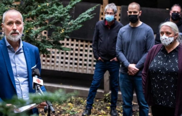 Les alcools envoyés en livraison sont une exclusivité réservée à la SAQ seulement… pour le moment!