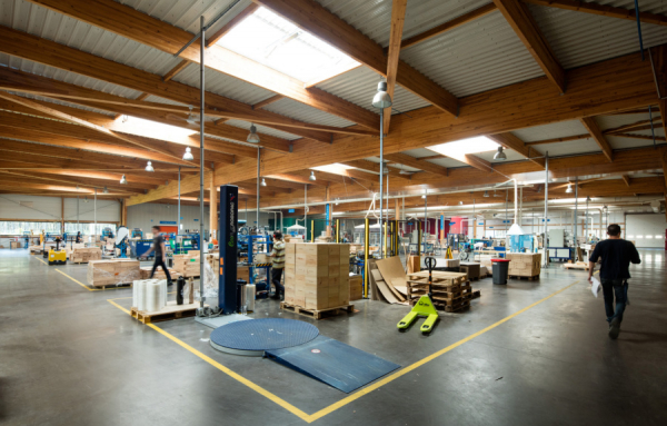 EUROPE - Rupture possible des inventaires de caisses de bois, de cartons et de bouteilles en verre