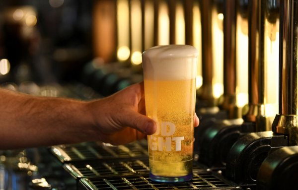 Les bars comptent sur les partisans du CH et les buveurs de bière