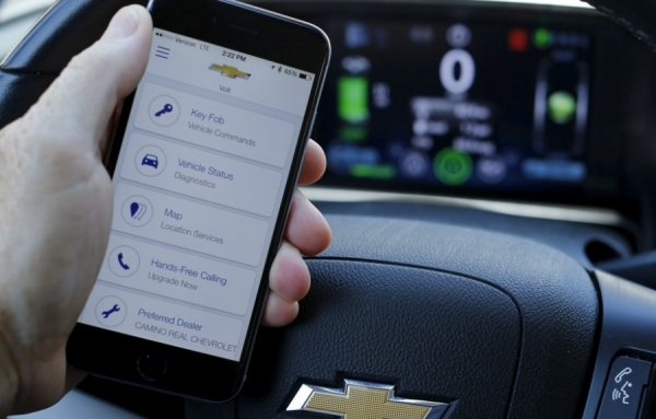 Votre voiture connect&eacute;e peut mettre votre vie en danger