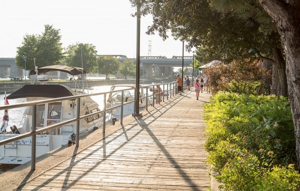 Un partenariat innovant pour améliorer la mobilité vers la nature à l&#039;Ouest de l&#039;Île de Montréal