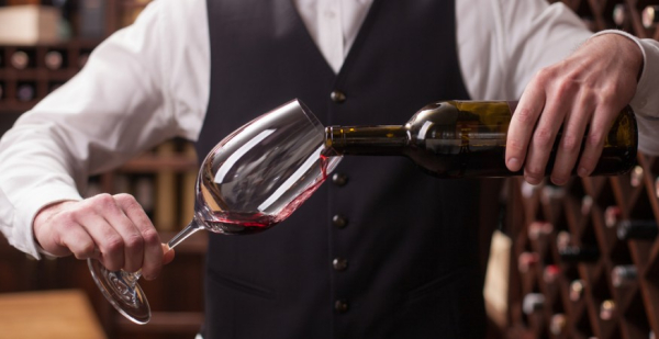 Clément Dufeu recherche un emploi en service à la clientèle ou dans la formation sur le vin &amp; spiritueux