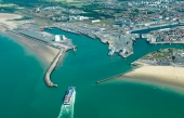 Pêche électrique : des pêcheurs menacent de bloquer le port de Calais