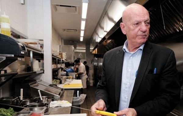 Le propri&eacute;taire de la Brasserie Le Manoir conteste le port de chaussures de s&eacute;curit&eacute;