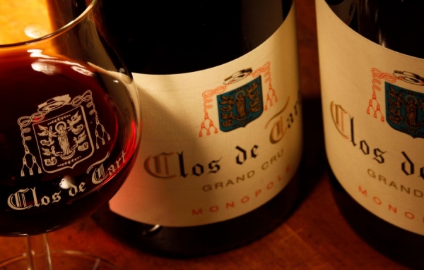 Sensation en Côte de Nuits: Artémis (famille Pinault) rachèterait Le-Clos-de-Tart