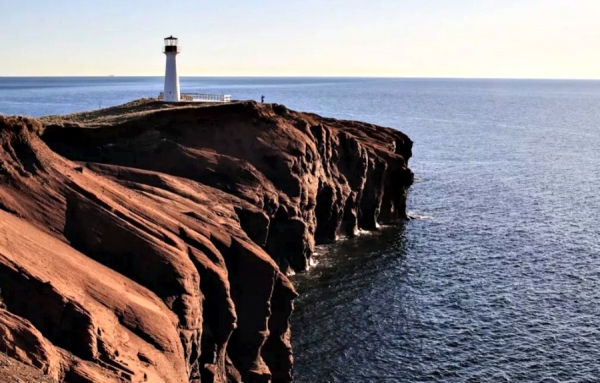 Joël Arseneau réclame un plan de sauvetage pour l&#039;industrie touristique des Îles-de-la-Madeleine