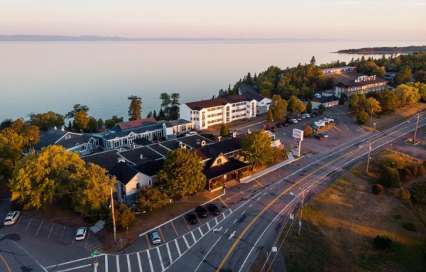 RIVI&Egrave;RE DU LOUP - La fameuse Auberge de la Pointe investit massivement dans les r&eacute;novations