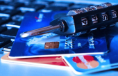 Verrouillez votre dossier de crédit Equifax et TransUnion pour vous protéger des fraudeurs