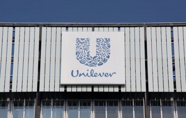 Unilever retirera ses pubs sur les plateformes en ligne qui «engendrent la division»