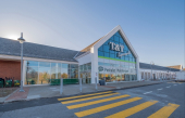 T&amp;T Supermarché ouvre son premier et plus grand magasin à Montréal