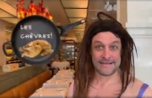 L&#039;humour grinçant de l&#039;équipe du restaurant Montréal Plaza qui parodie l&#039;émission Les Chefs