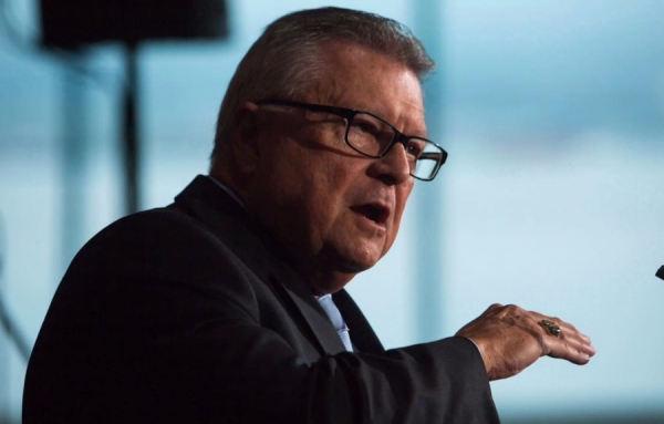 Les fournisseurs de services de téléphonie cellulaire doivent mieux protéger la confidentialité de leurs abonnés