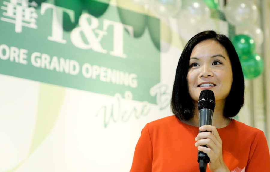 Tina Lee, chef de la direction de T&amp;T Supermarché