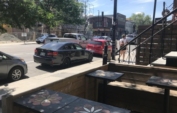 À Montréal, des commerces devront retirer leur terrasse pour créer une piste cyclable