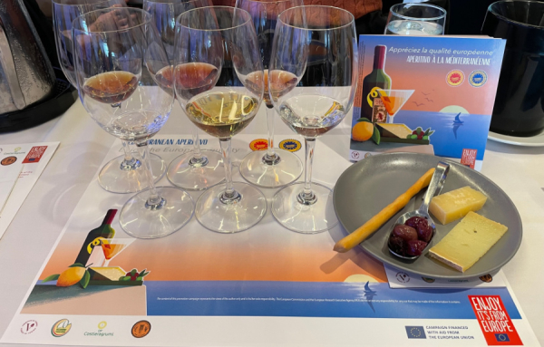 Aperitivo &agrave; la M&eacute;diterran&eacute;enne &ndash; une invitation &agrave; appr&eacute;cier la qualit&eacute; europ&eacute;enne
