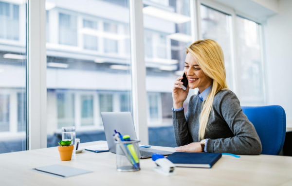 Josée Mélançon offre aux petites agences ses services pour faire des appels et/ou des visites en SAQ