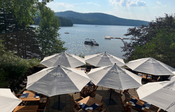 Le barbecue du Restaurant La Quintessence dans un décor estival qui vaut le déplacement