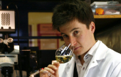 L&#039;art de la dégustation selon le neuroscientifique Gabriel Lepousez: «Comprendre le cerveau grâce au vin»