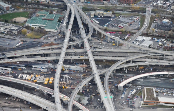 &Eacute;CHANGEUR TURCOT - Encore un autre cauchemar pour l'&eacute;conomie et les automobilistes pour la rentr&eacute;e