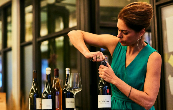 Nouveauté ! Les premiers cours du WSET en français à Québec offerts par Vino Studio !