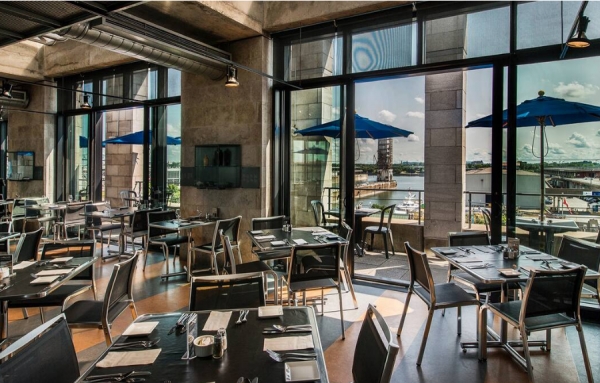 « Bien sûr que je regrette ! » - Philippe Mollé, Bistro L’Arrivage, Montréal