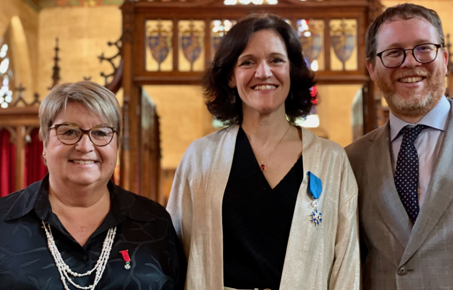 Hospices de Beaune - Ludivine Griveau honorée de la médaille du Mérite