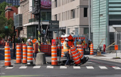 Montr&eacute;al tient ces jours-ci une op&eacute;ration pour lib&eacute;rer les rues des c&ocirc;nes orange pendant les vacances de la construction