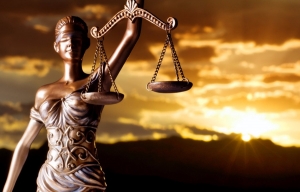 La justice divine &amp; La justice humaine