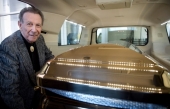 Décès de Jean-Guy Mathers, l’homme d’affaires au cercueil d’or