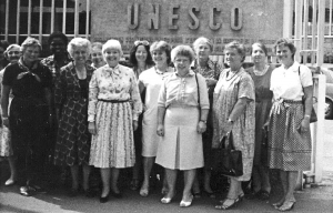 Rencontre de la FIEF au siège de l’Unesco à New-York, 1982, Rencontre qui a permis d’établir l’année internationale de la famille pour 1986 (Collection de Carmelle Thérien-Viau) 