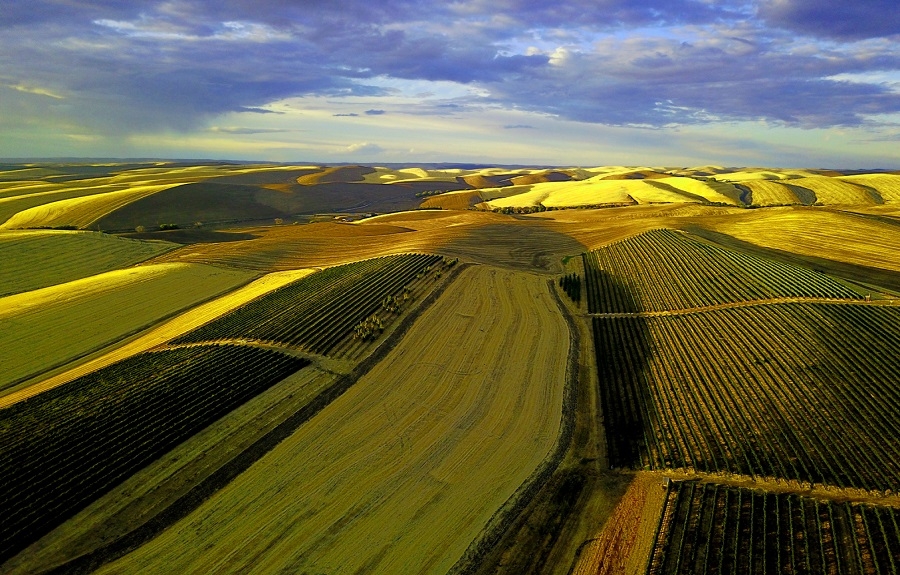 Coucher du soleil sur Spring Valley, pris d’un drone