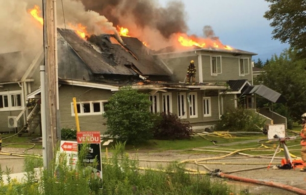 Manoushka Ross livre un vibrant t&eacute;moignage sur l'incendie &agrave; l'Auberge du Mont Orford
