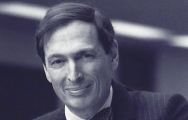 D&eacute;c&egrave;s de l'architecte Ren&eacute; Menk&egrave;s