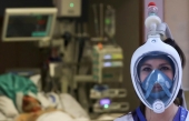 Les masques de plongée Décathlon à la rescousse des hôpitaux